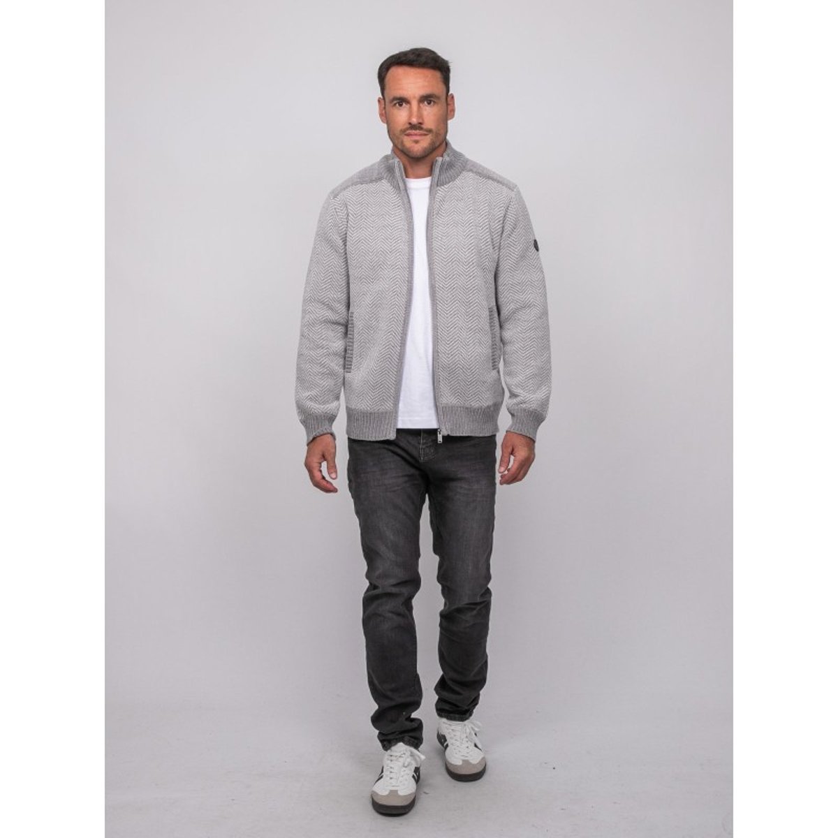 Gilet Zippé Motif Chevrons Lenidico gris, RITCHIE