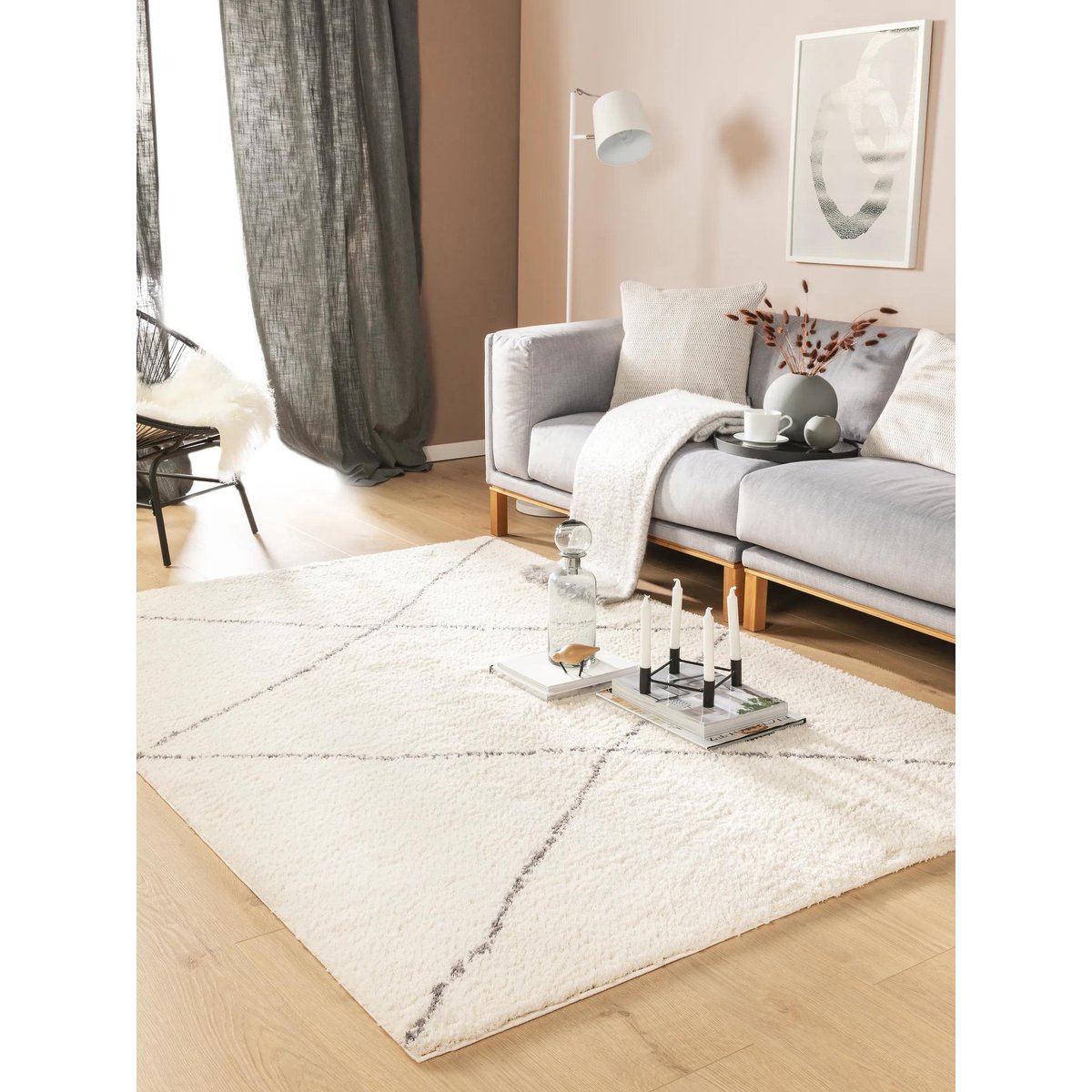 Tapis à poils longs BENNO crème, BENUTA
