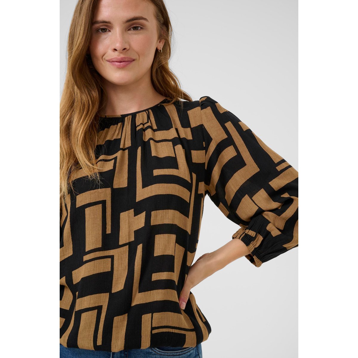 Blouse à manches longues noir/marron imprimé graphique, KAFFE