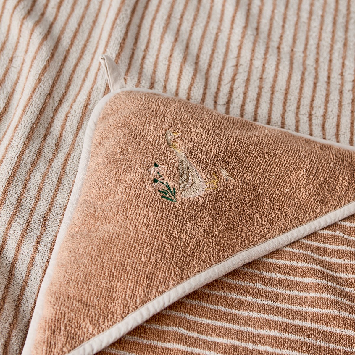 Cape de bain coton bio CÉLESTINE moka, CARRE BLANC