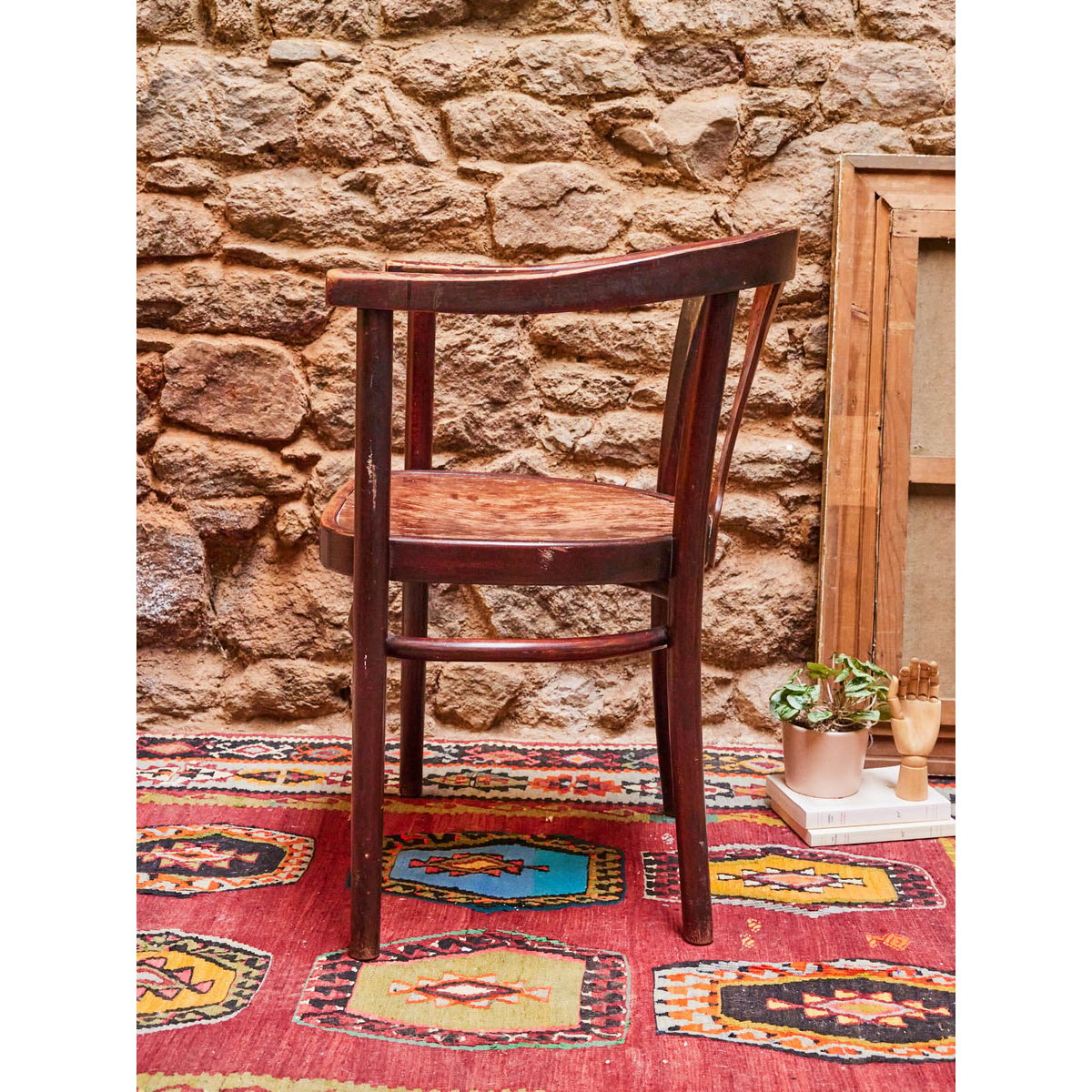 Fauteuil en bois Thonet Ernest N°811 - Bon état bois foncé, DEBONGOUT
