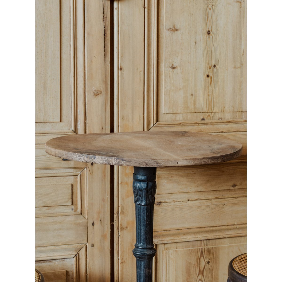 Table à manger bistro en bois Denise N°1172 - Bon état noir, DEBONGOUT