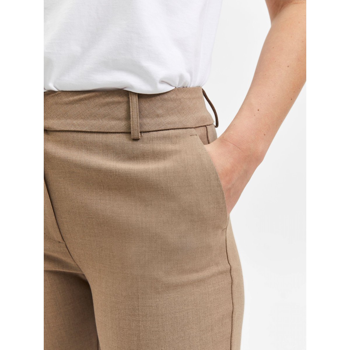 Pantalon camel, SELECTED