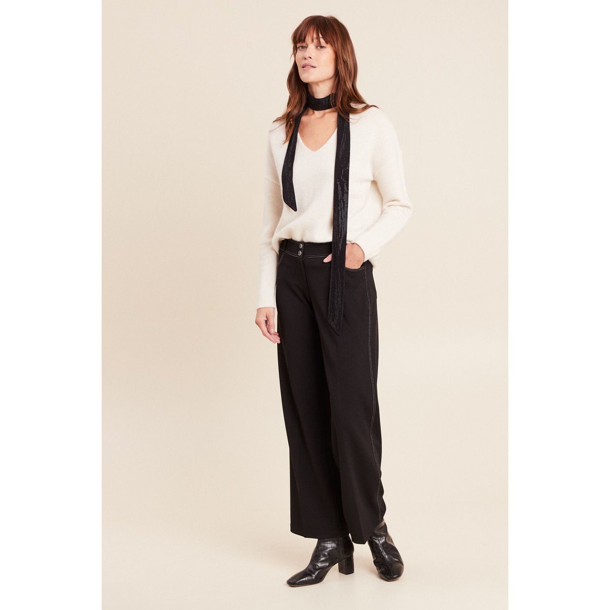 Pantalon noir, BREAL
