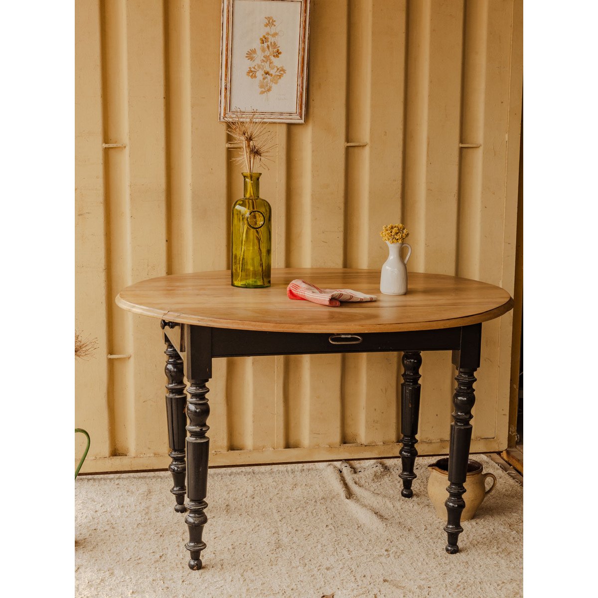 Table à manger en bois Romy N°1552 - Bon état bois clair, DEBONGOUT