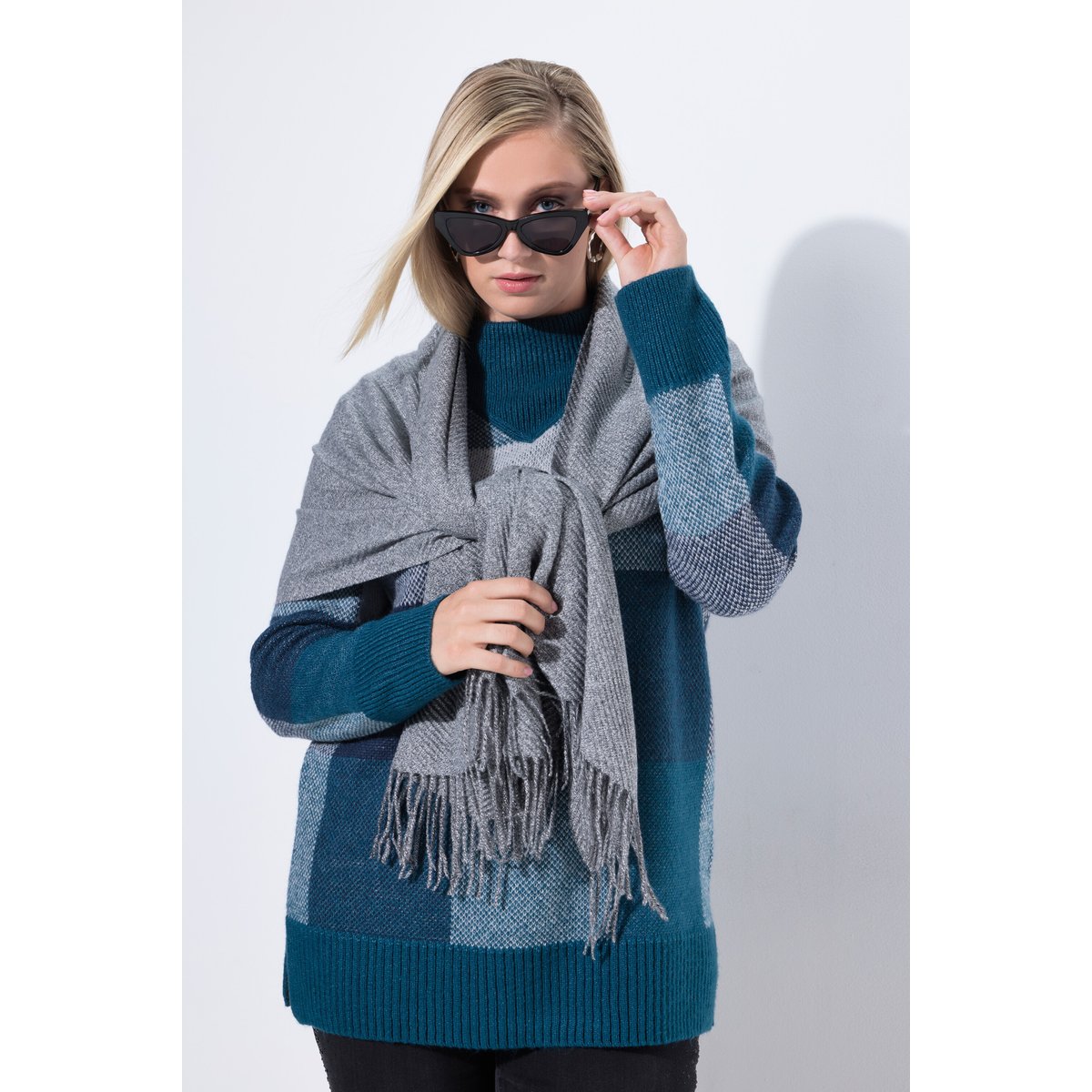Écharpe plissée de couleur chinée avec des gris chiné, ULLA POPKEN