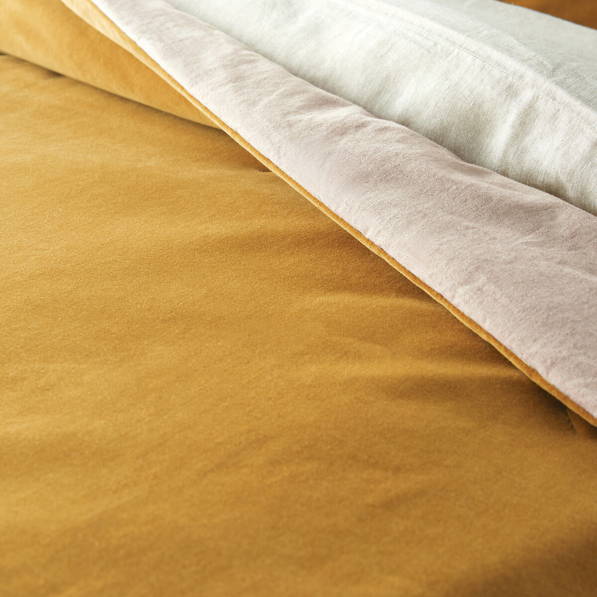 Couvre lit boutis matelassé velours coton, Velvet jaune bronze, LA REDOUTE INTERIEURS