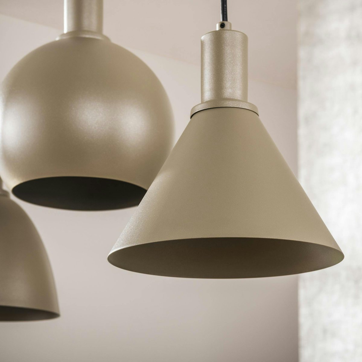 Suspension 5 abat-jour métal moderne TRIBECA beige, PIER IMPORT