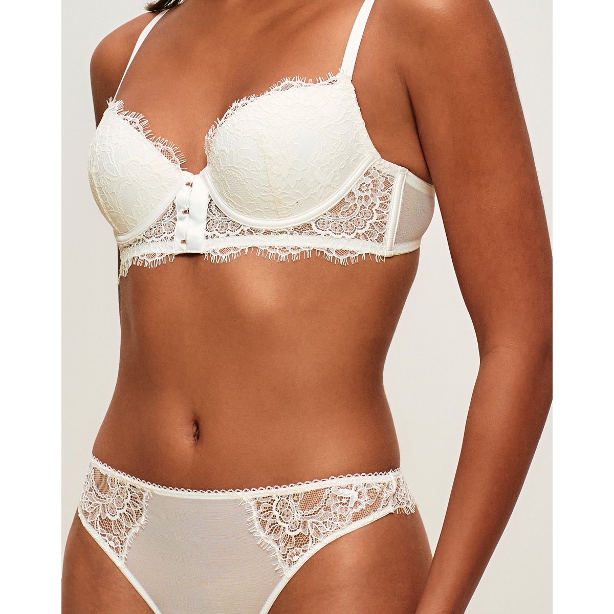 Tanga en mesh et dentelle florale TYLAIZ ecru, UNDIZ