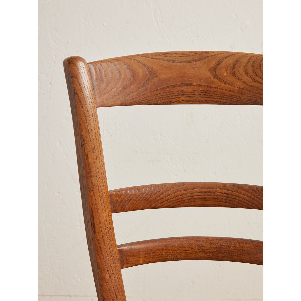 Lot de 4 chaises en bois Claude N°816 - Bon état bois, DEBONGOUT