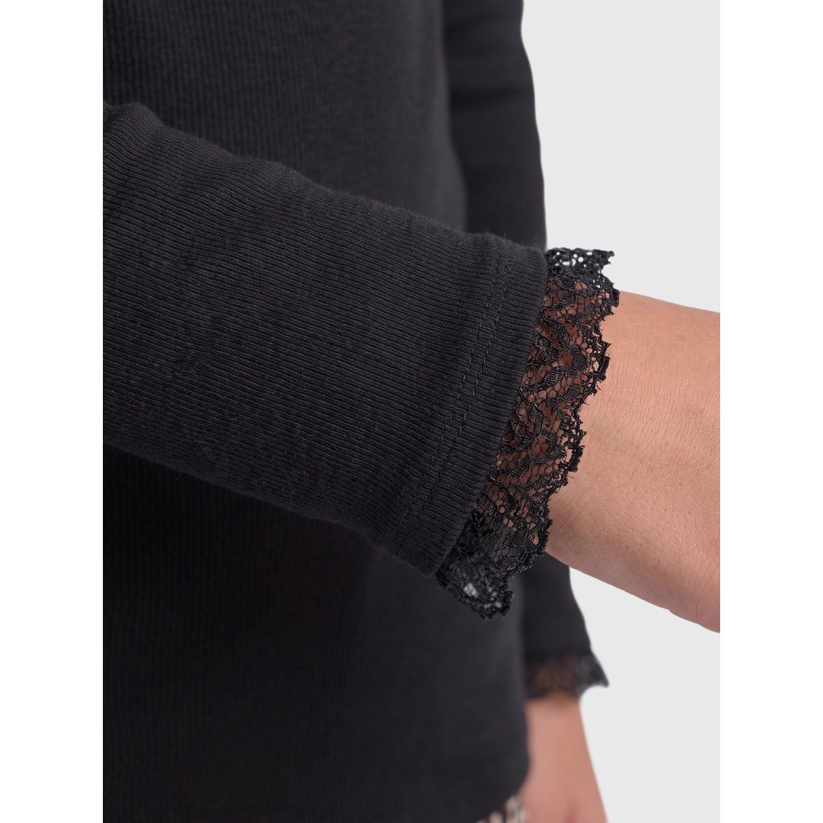 Top black 1, KIDS ONLY