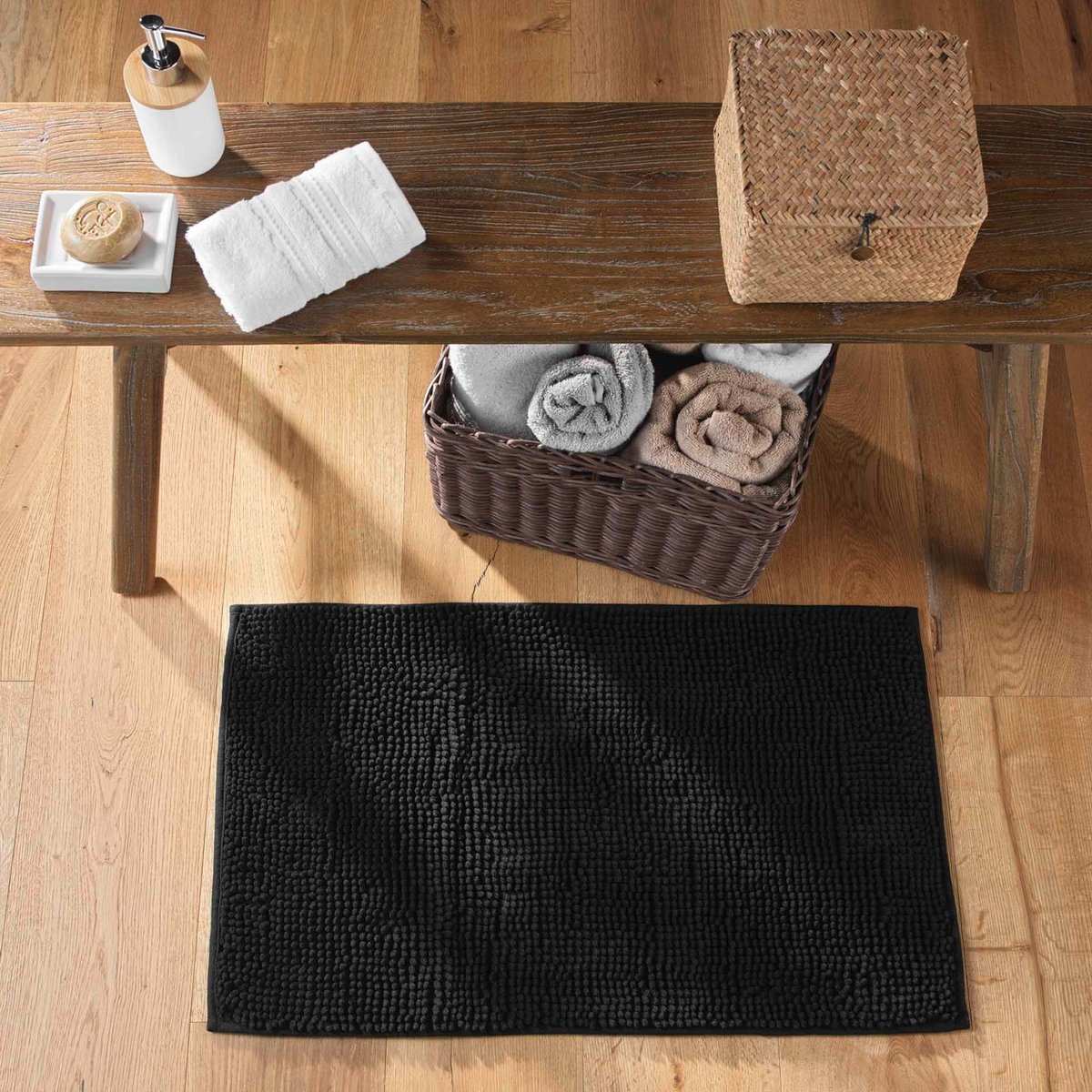 Tapis de bain en microfibre absorbante à picots noir, DOUCEUR D'INTÉRIEUR