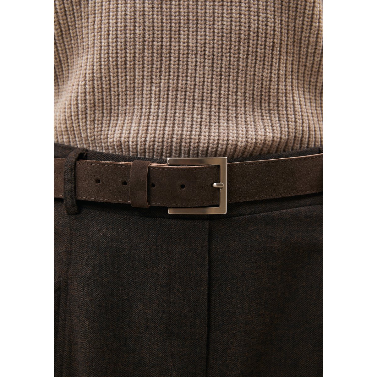 Ceinture en daim chocolat, HUMILITY