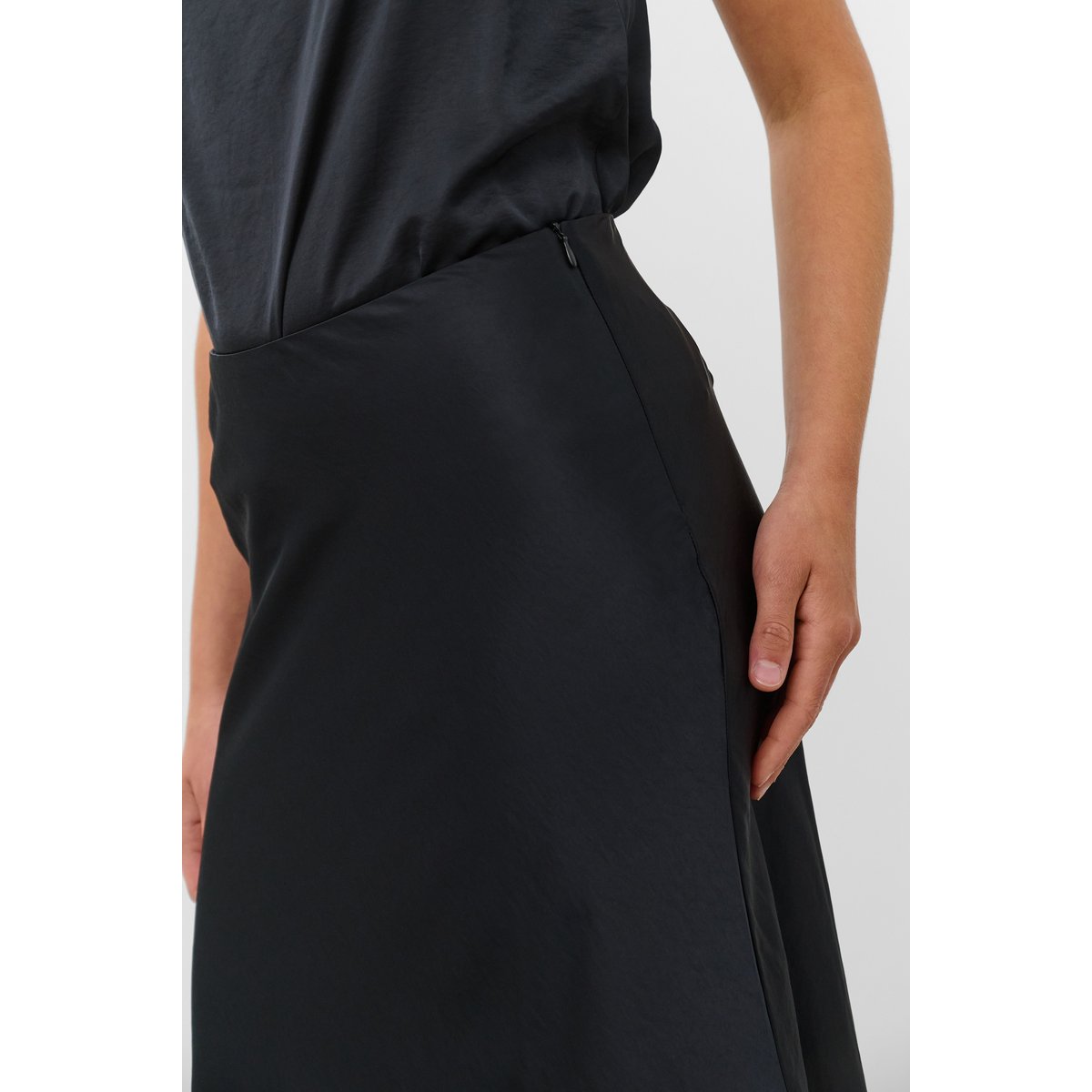 Jupe - tissage léger noir, SOAKED IN LUXURY