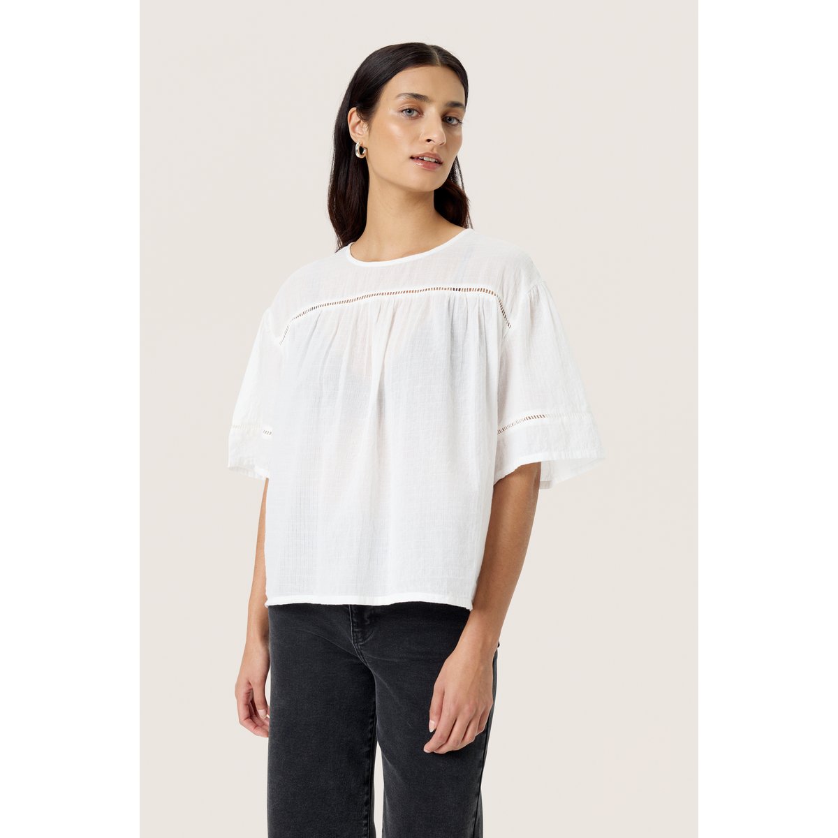 Blouse with short sleeve blanc broken white, SOAKED IN LUXURY