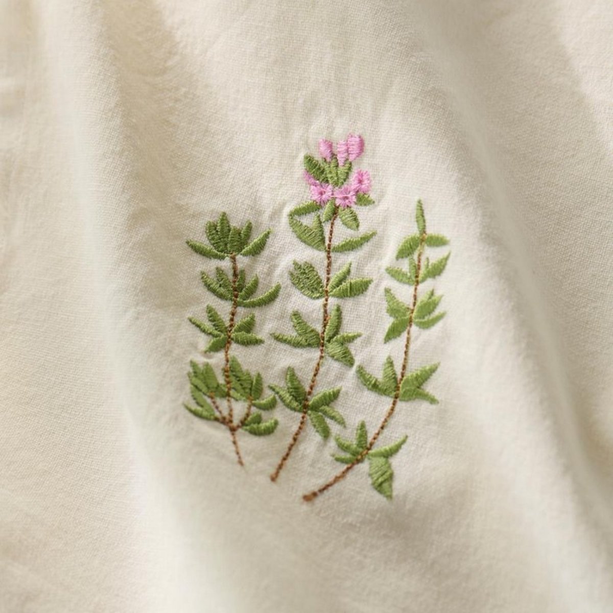Torchon de cuisine coton broderie fleurs  SUMMER VIBES vert, IB LAURSEN