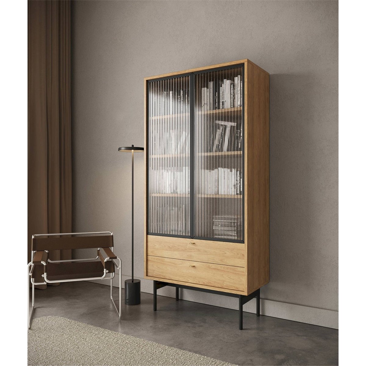 Vitrine haute bois et verre strié OLAR hickory naturel, noir et doré, RECOLLECTION