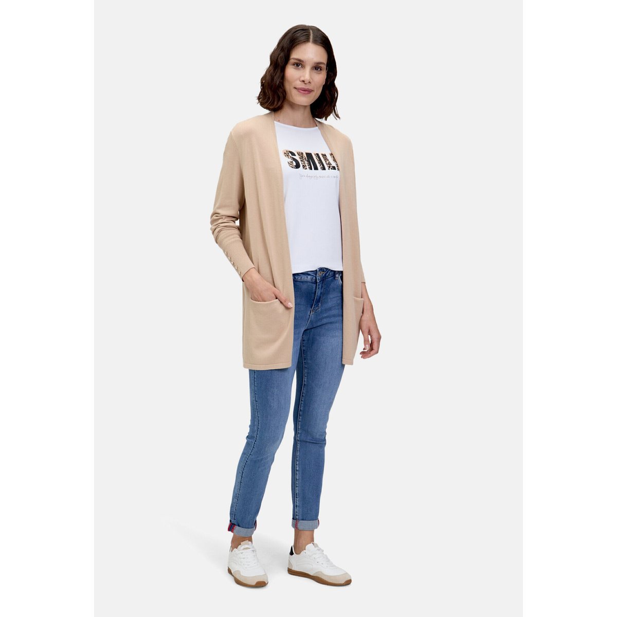 Cardigan en fine maille à poches beige, BETTY BARCLAY
