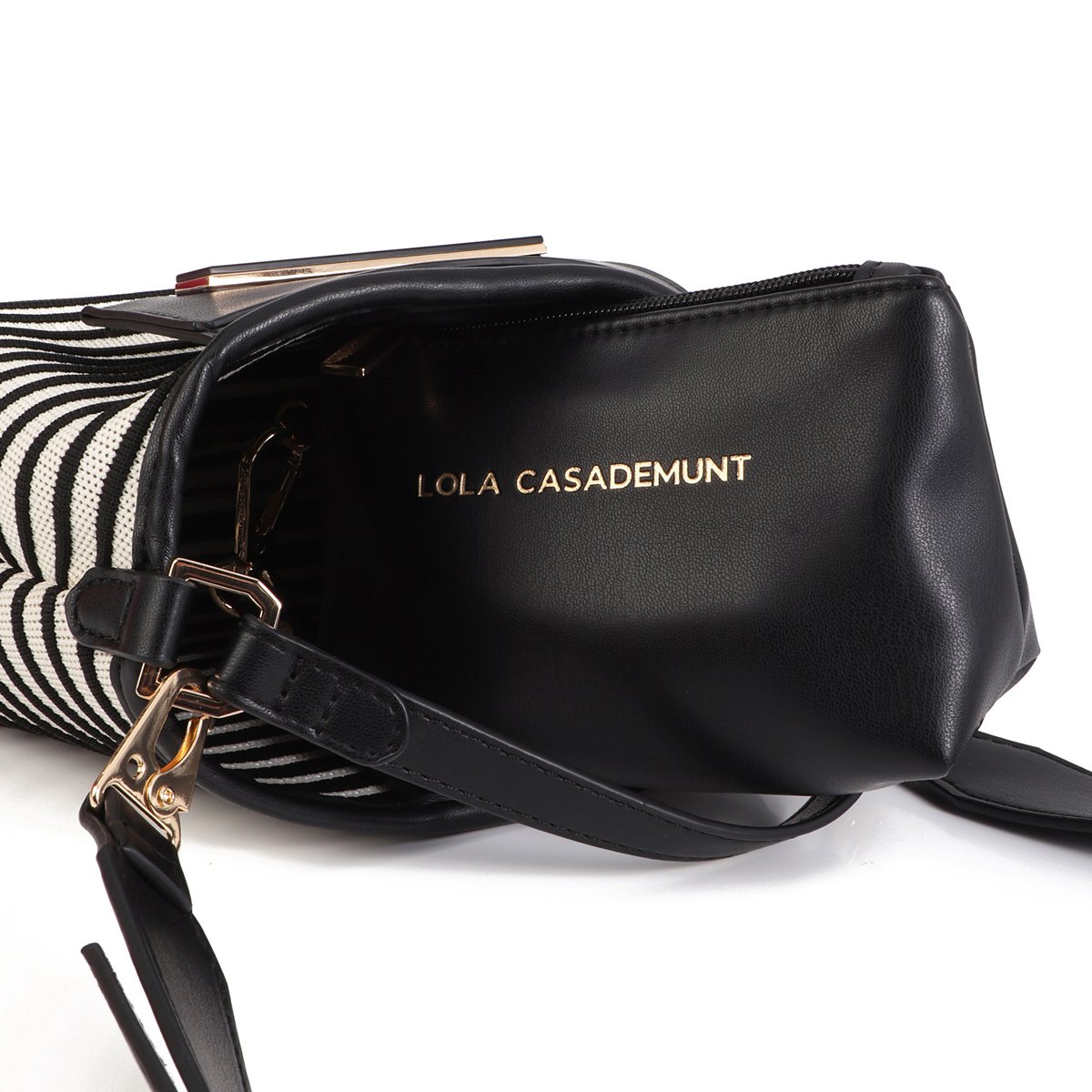 Sac à main avec bandoulière réglable et amovible noir, LOLA CASADEMUNT