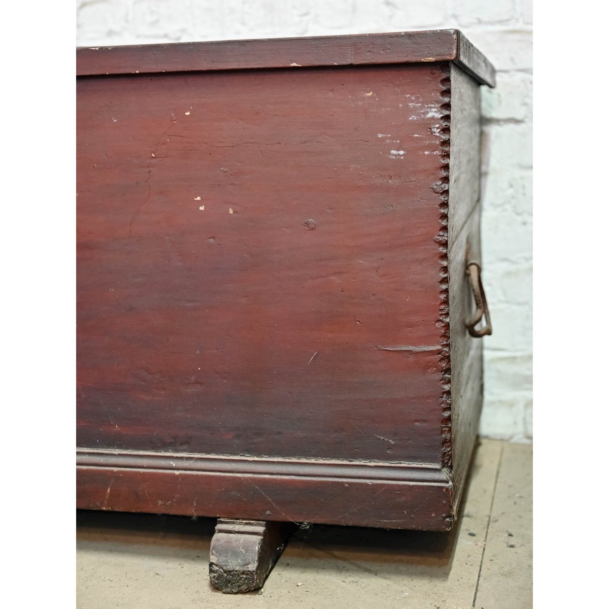 Coffre ancien en bois Lucien N°190 - Bon état bois foncé, DEBONGOUT