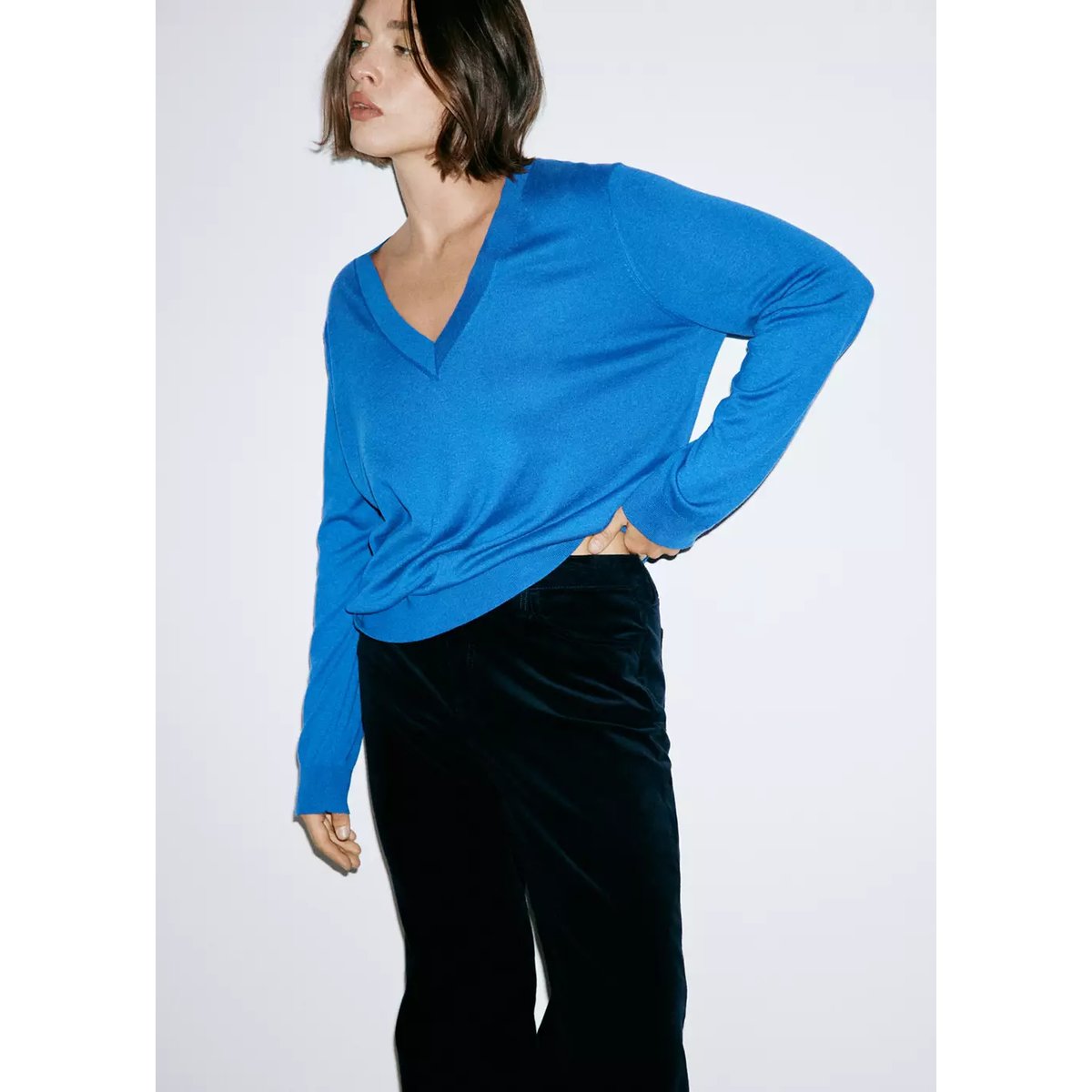 Pantalon flare velours côtelé bleu nuit, MANGO