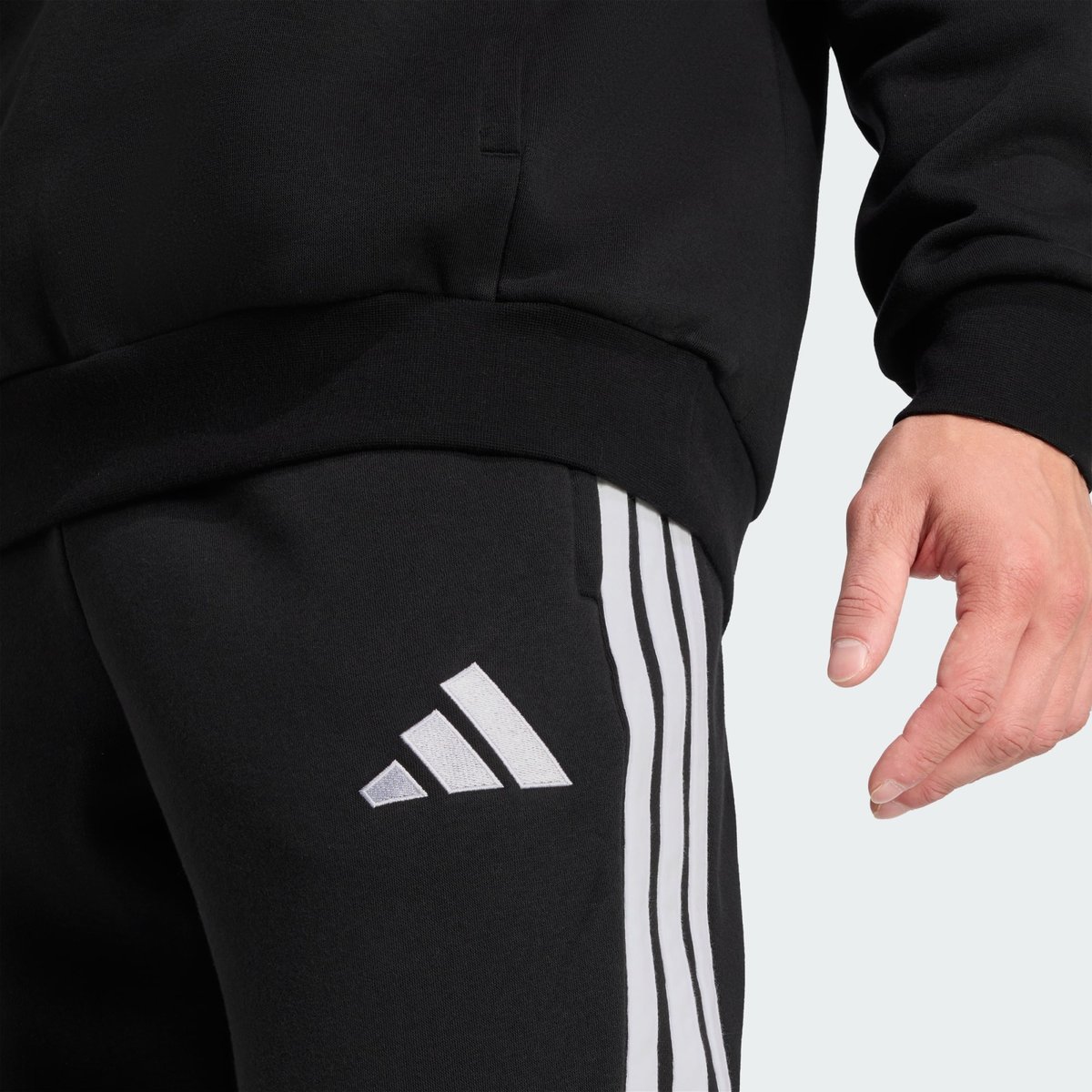 Pantalon De Survêtement Tiro26 League Pantalon De Survêtement Tiro26 League black / white, adidas Performance