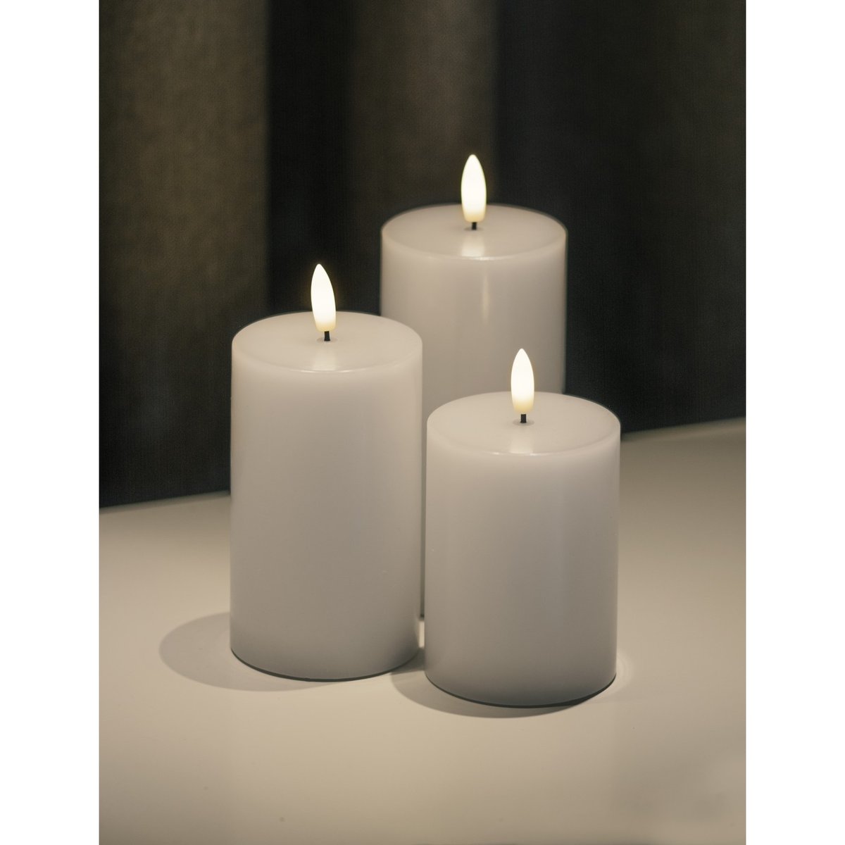 Bougie LED Sille D 7cm à Piles blanche, SIRIUS