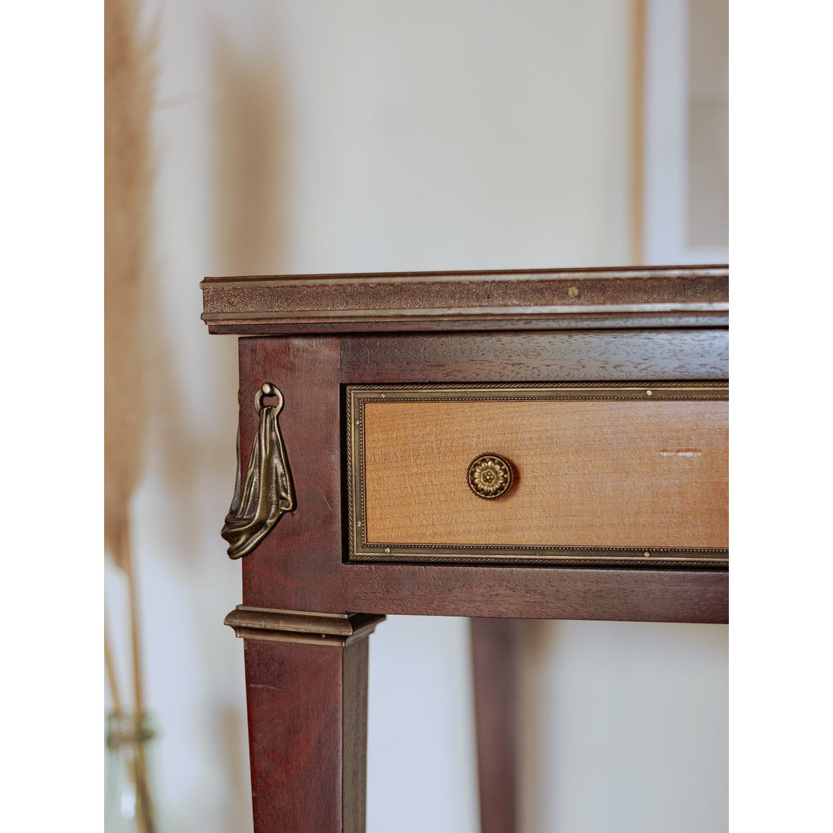 Bureau en bois style directoire au plateau amovible Edouard N°1028 - Bon état bois clair, DEBONGOUT