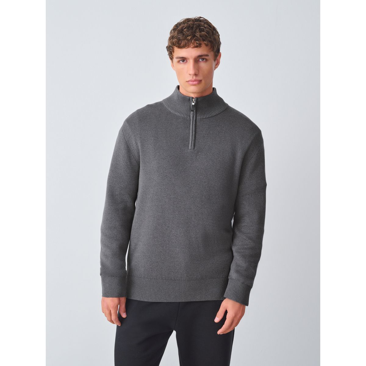 Pull standard à col zippé premium gris anthracite, NEXT