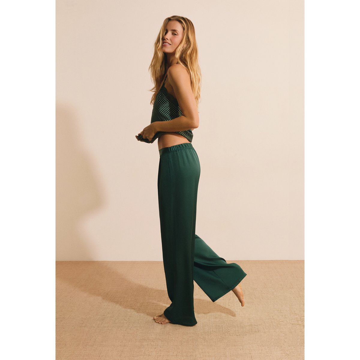 Pantalon de pyjama satiné DESIRE vert sapin, ETAM