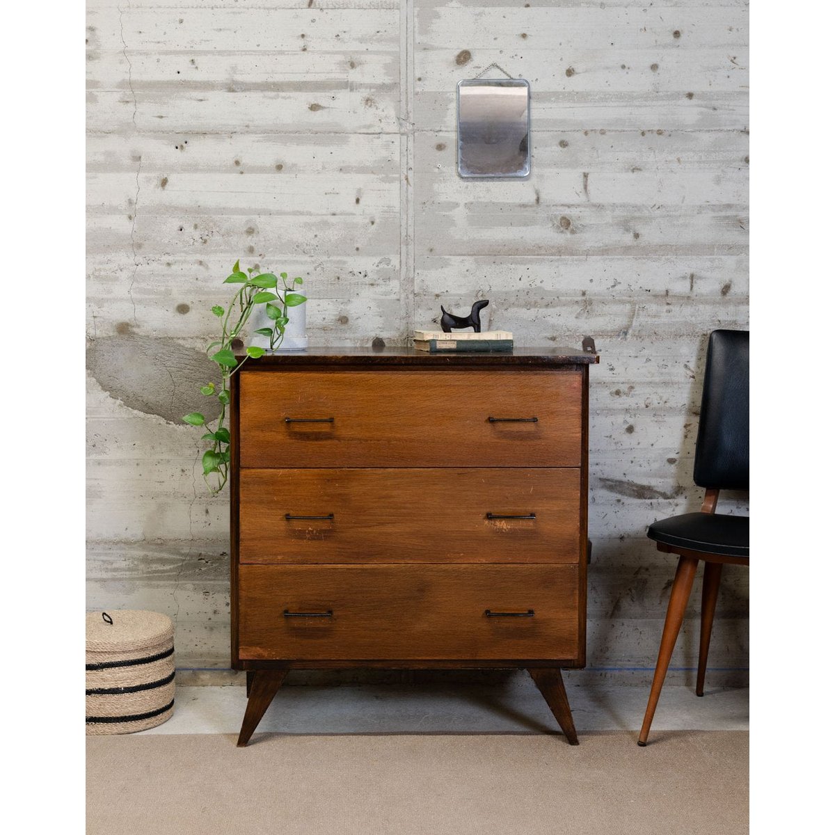 Commode en bois Olga N°661 - Bon état bois foncé, DEBONGOUT