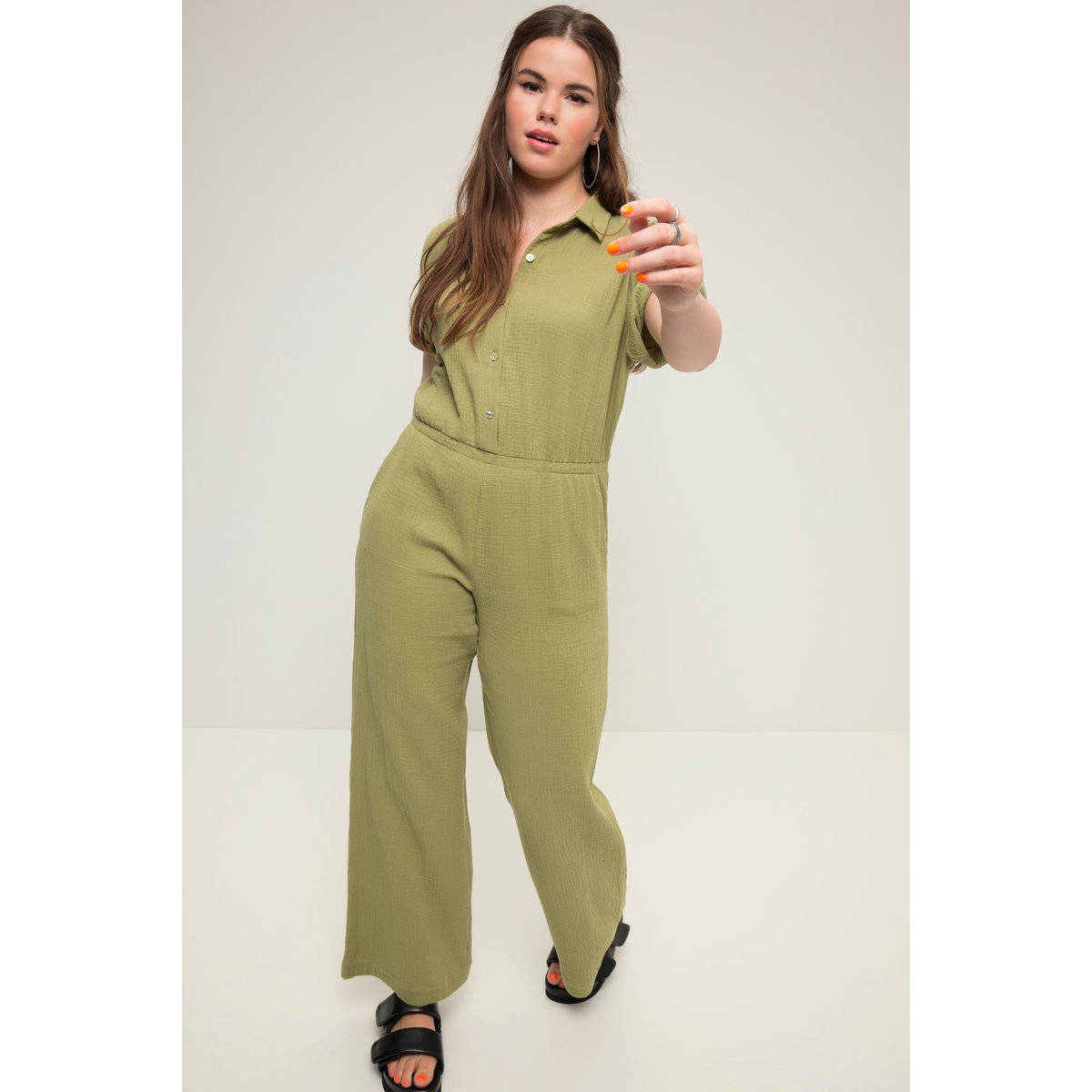 Combinaison en mousseline avec vaalea khaki, STUDIO UNTOLD