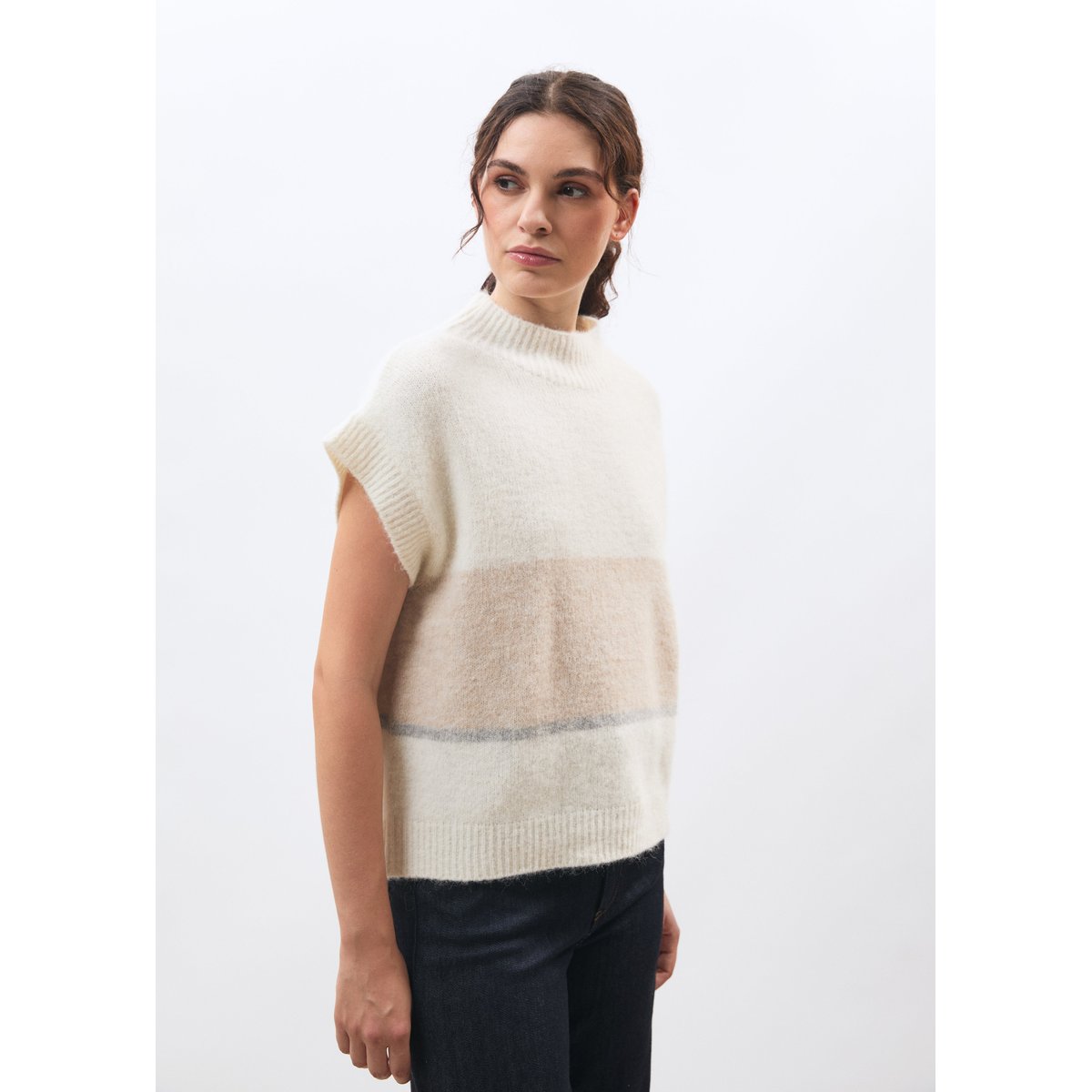 Pull à rayures sans manches en maille col montant off white/beige, HUMILITY