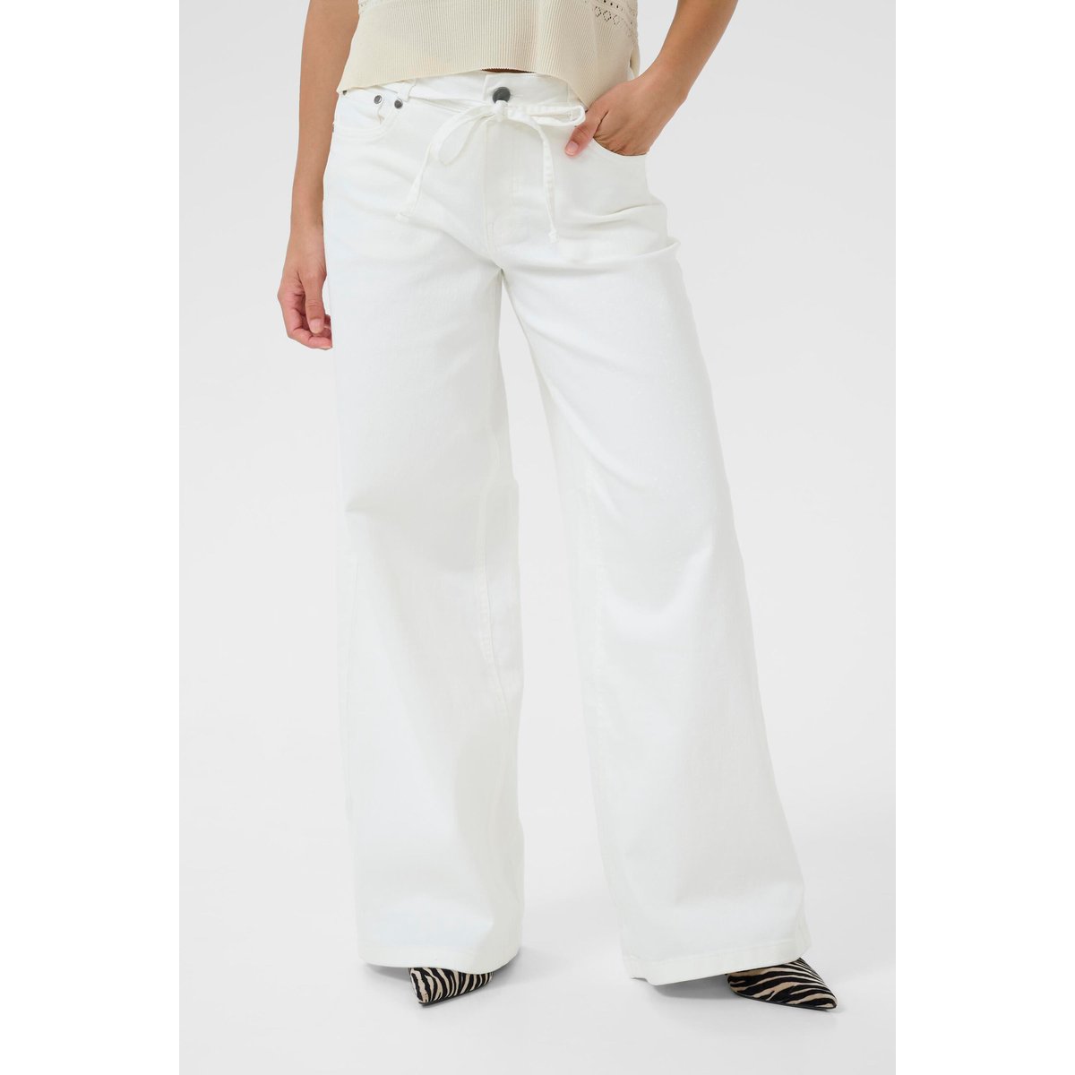Jeans blanc spring gardenia, CULTURE