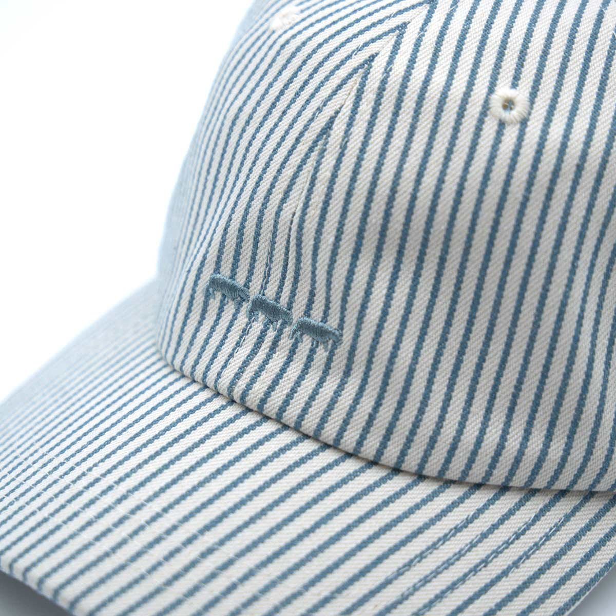 Casquette rayée bleu ciel, MISE AU GREEN