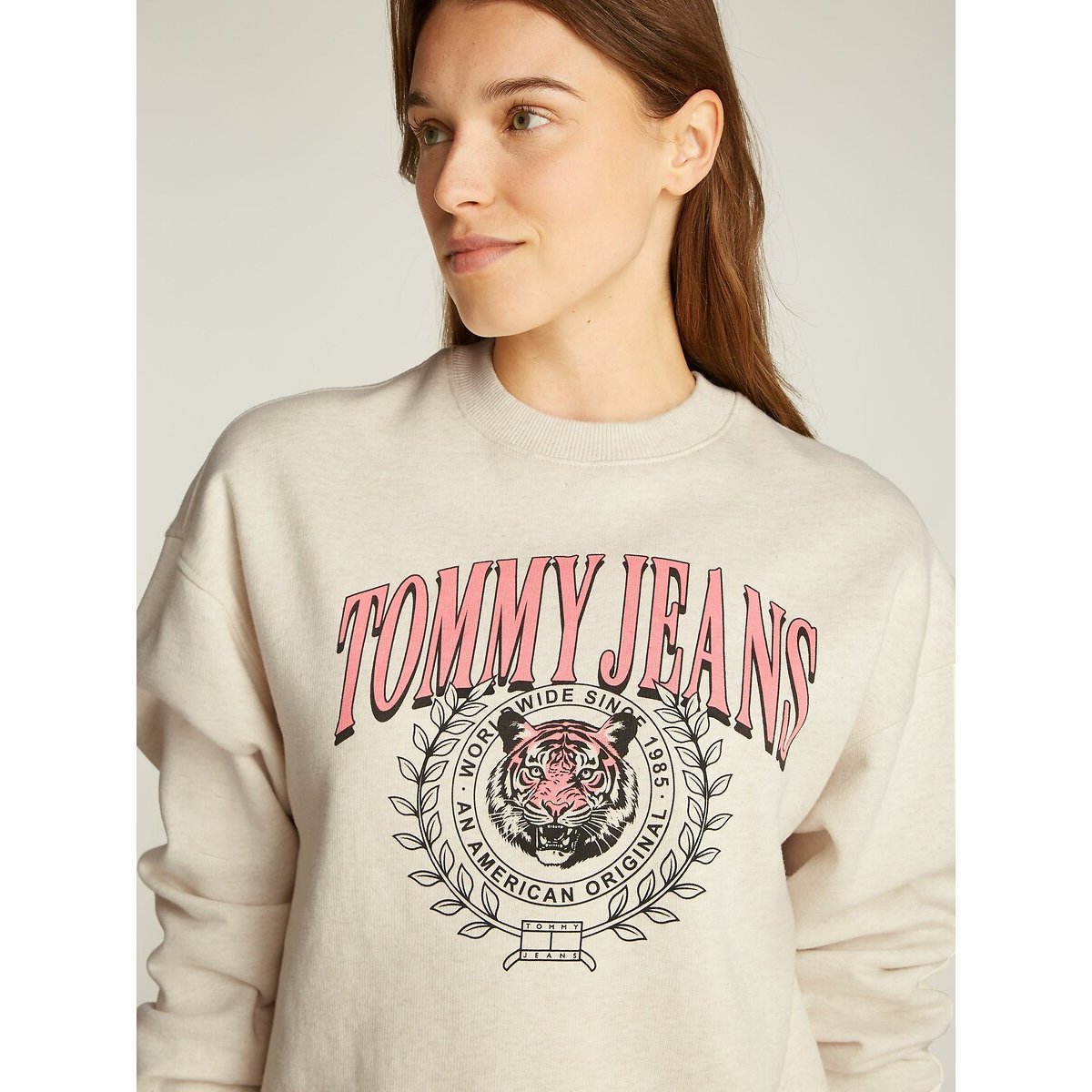 Felpa girocollo beige, TOMMY JEANS