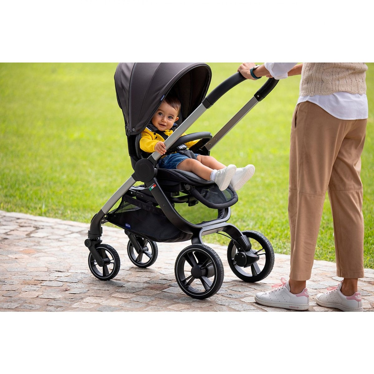 Poussette Trio Alysia i-Size gris, CHICCO