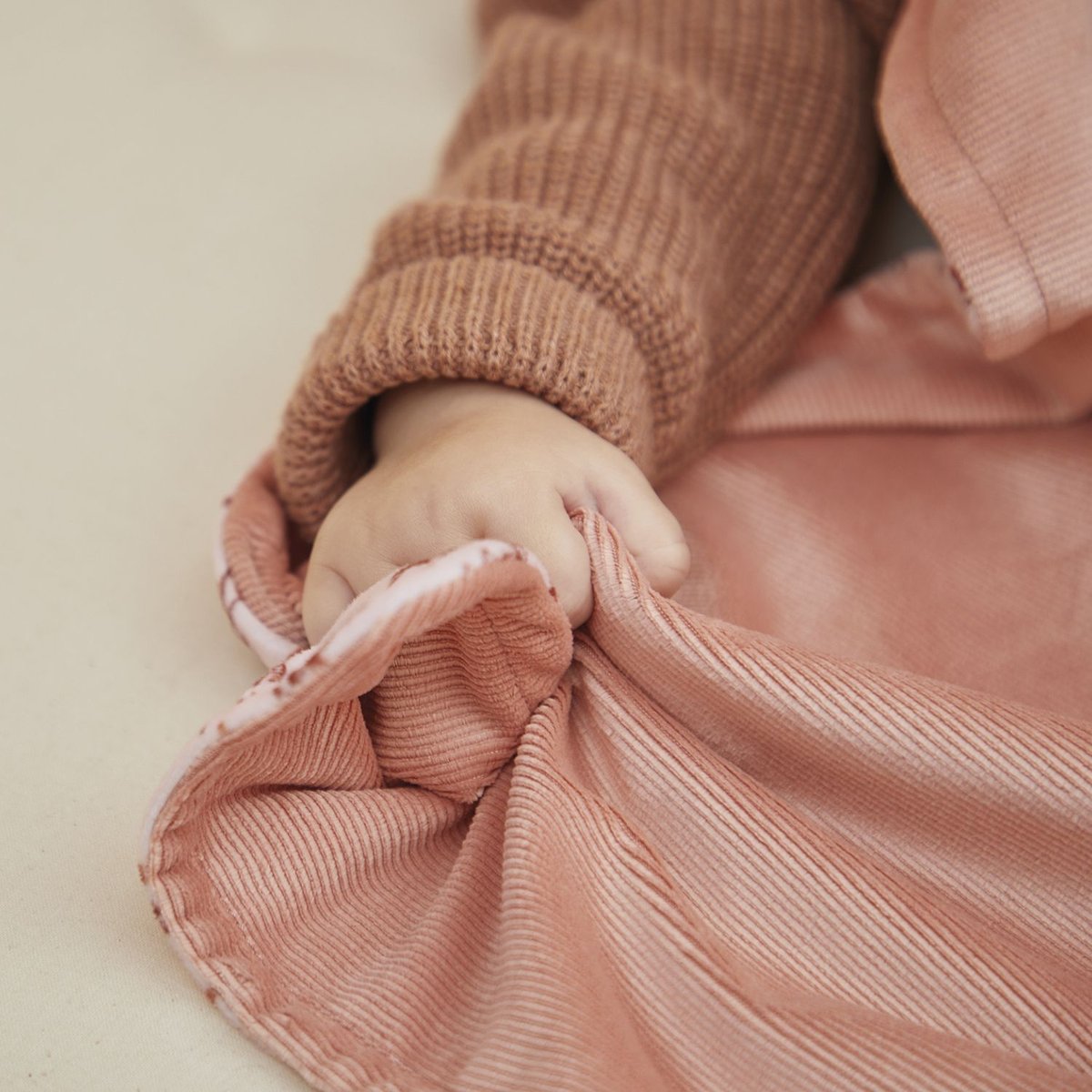 Ma couverture doudou rose, KALOO