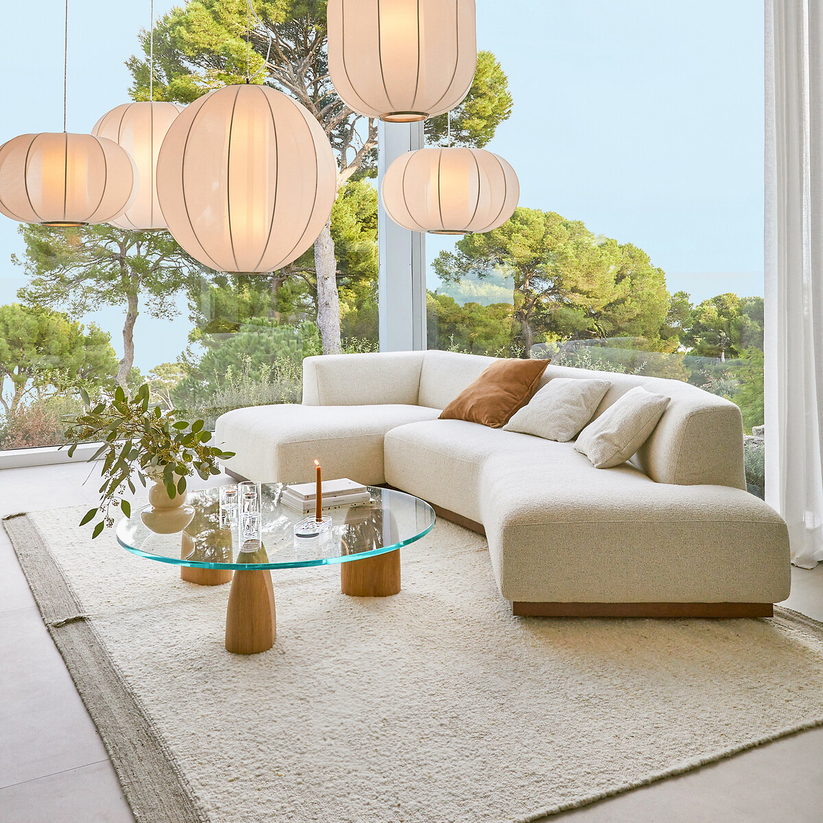 Inspiration bouclette et matières confort salon 2025