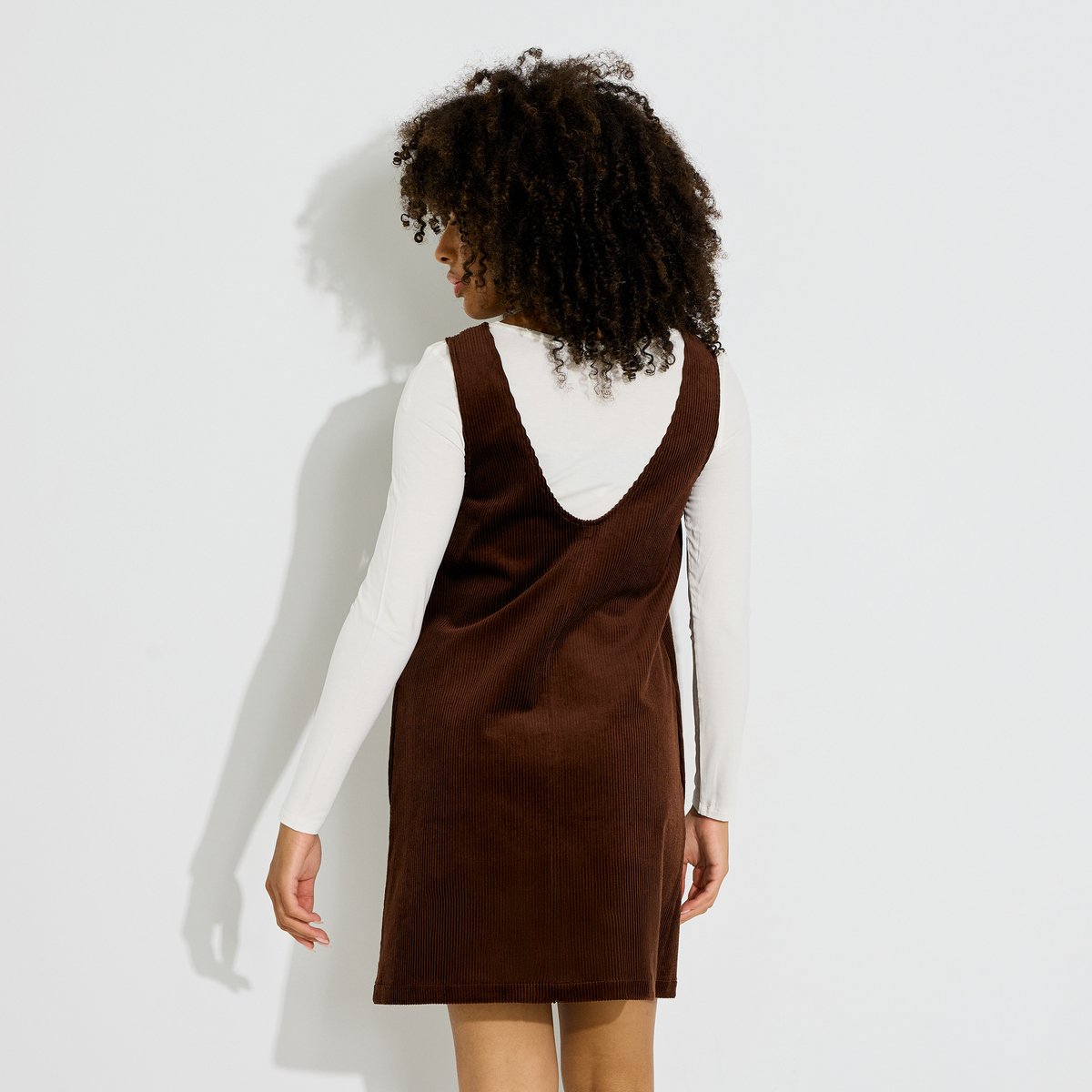 Robe chasuble velours côtelé col V marron, GRAIN DE MALICE