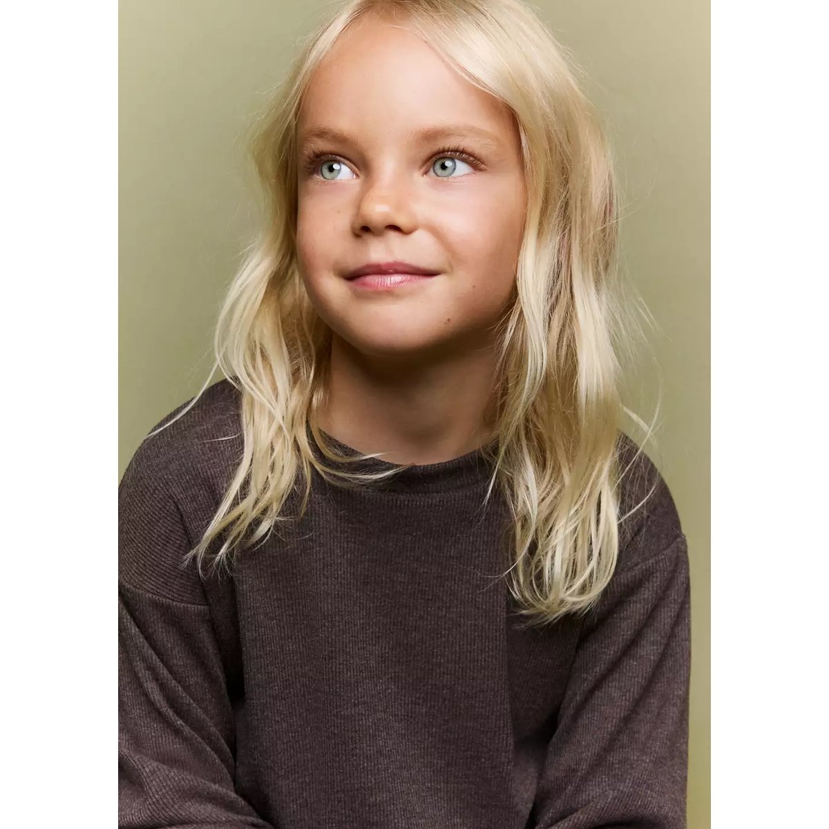 T-shirt en maille détails festonnés chocolat, MANGO BABY