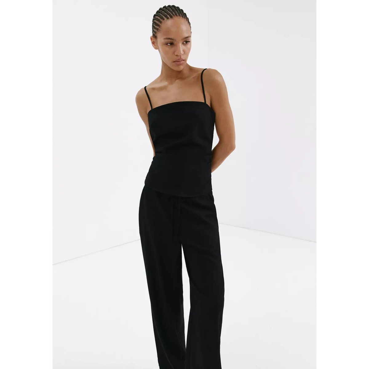 Top à bretelles drapé noir, MANGO
