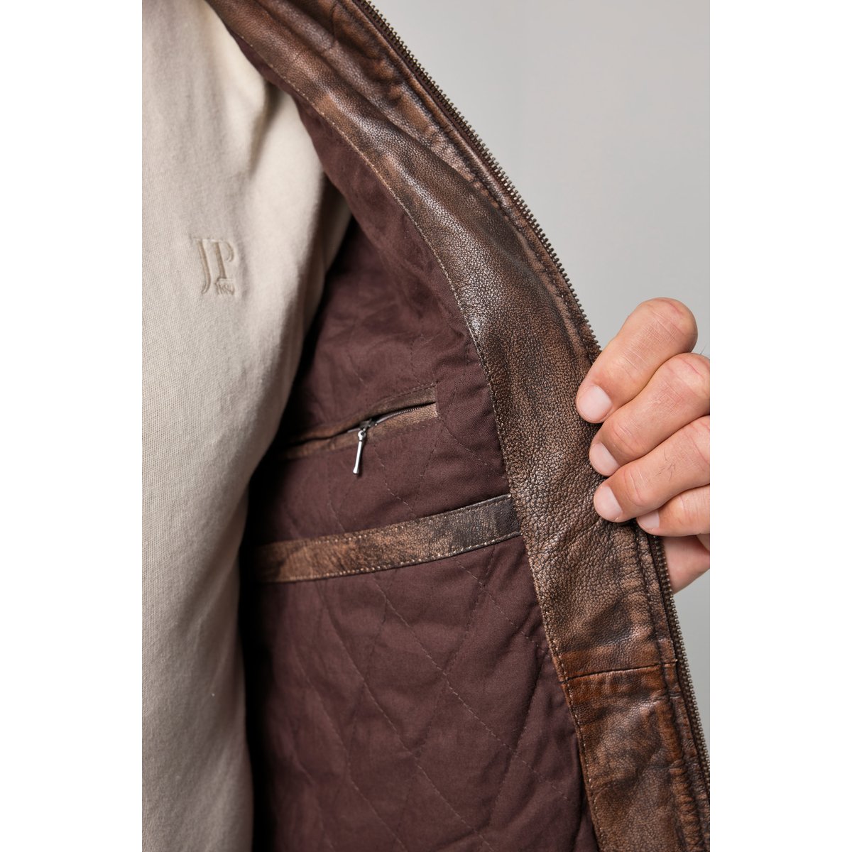 Veste en cuir, cuir marron foncé, JP1880