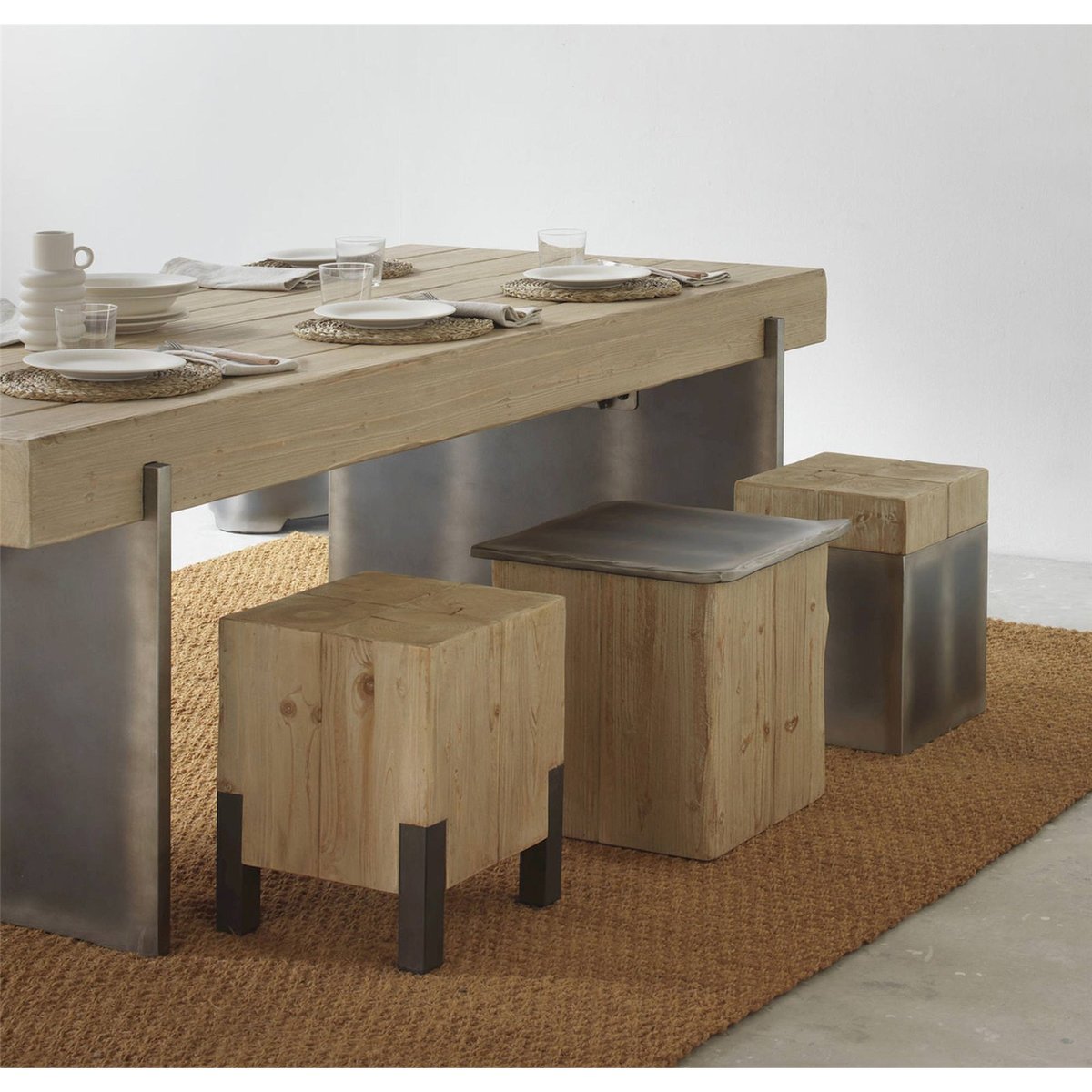 Tabouret carré en épicéa et métal bois naturel et métal gris foncé, RECOLLECTION