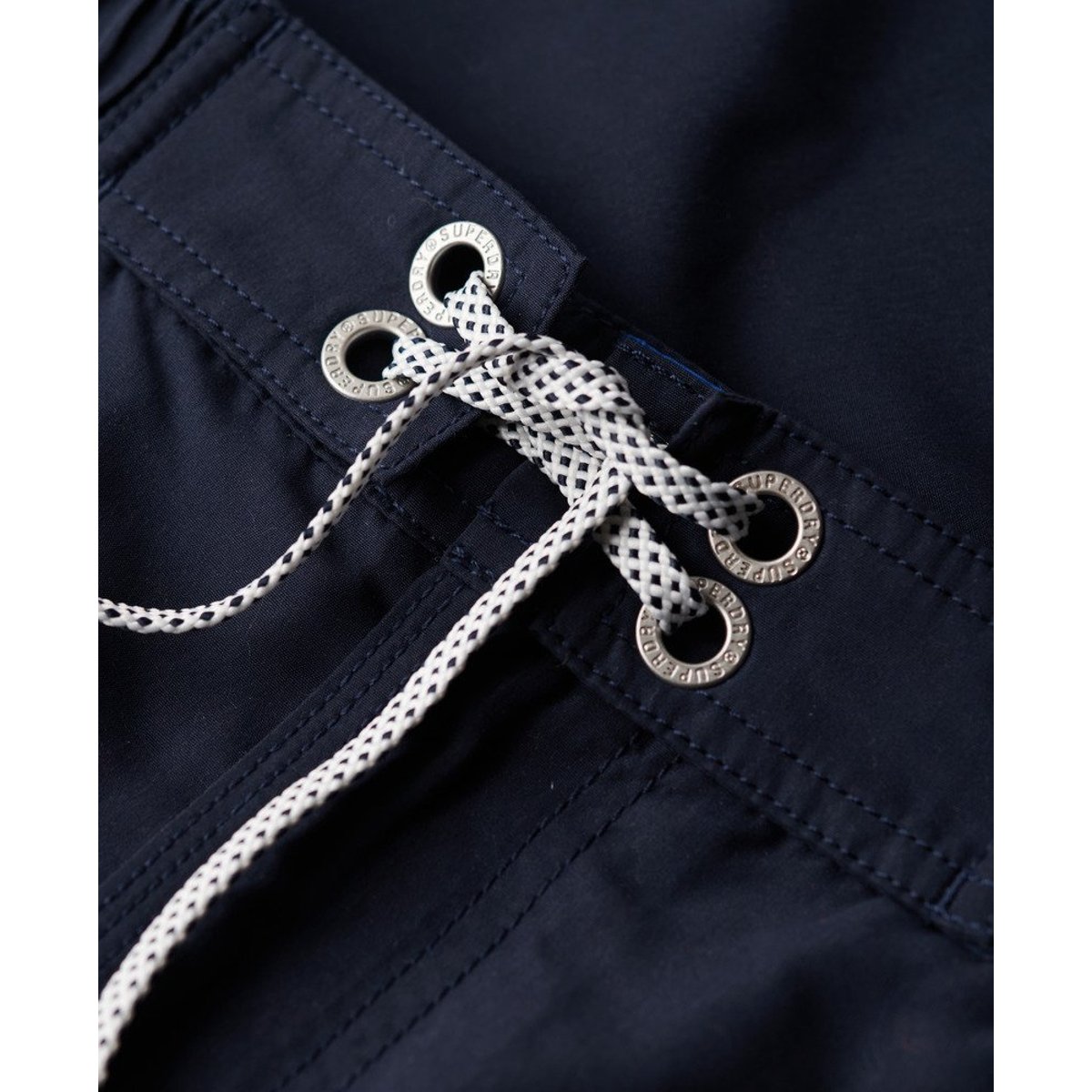 Short de surf recyclé 48 cm à logo Sportswear bleu marine profond, SUPERDRY