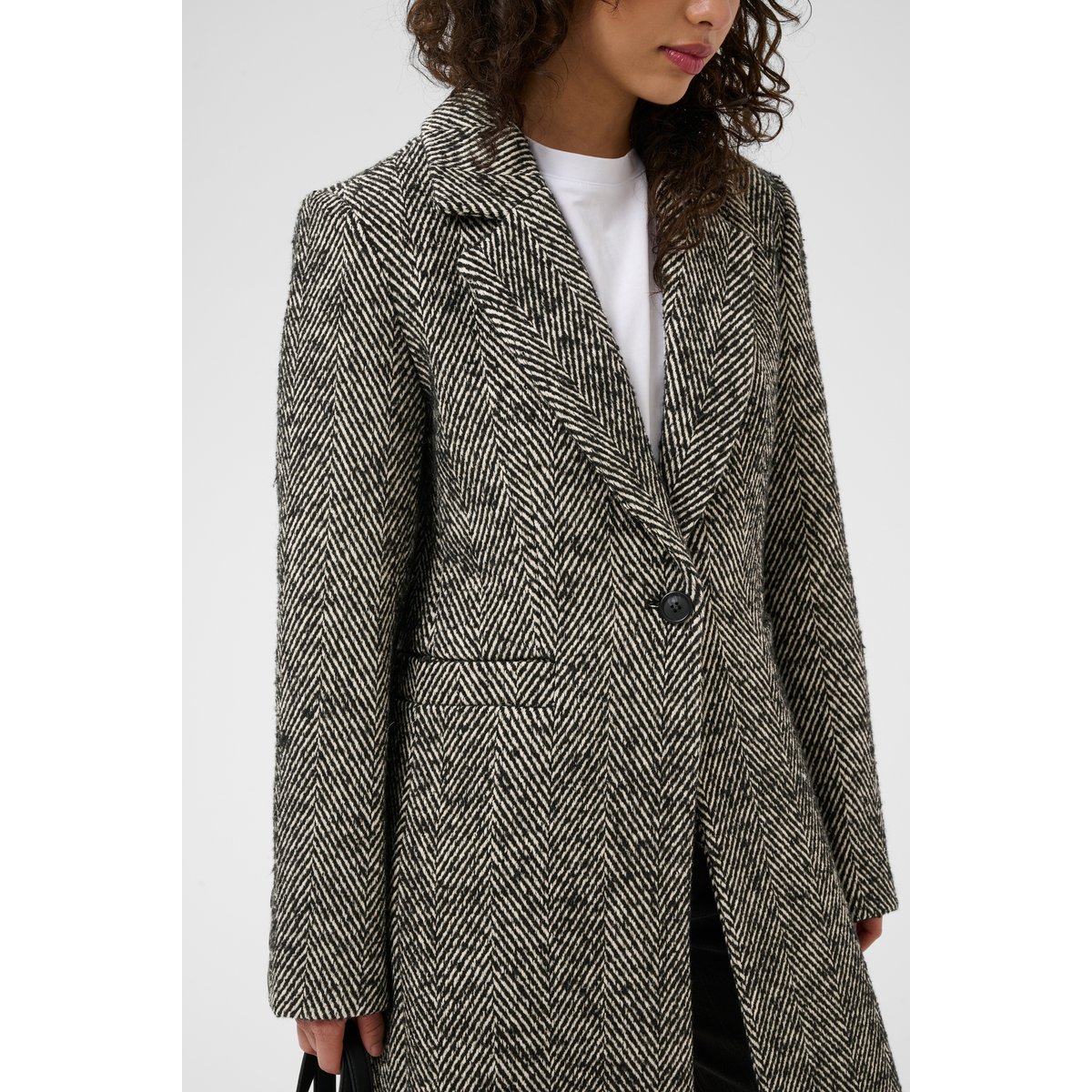 Manteau noir blanc black/chalk, KAFFE