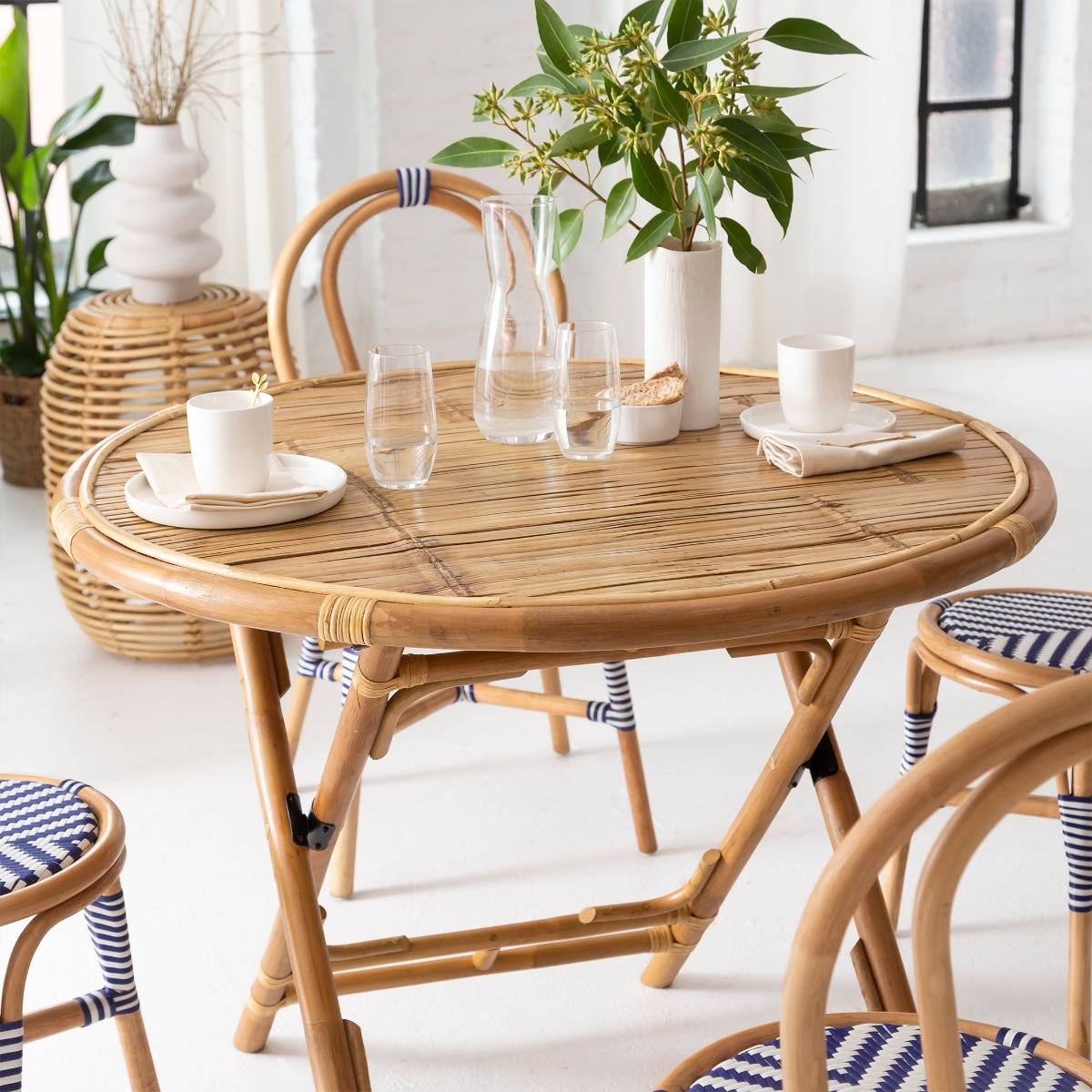 Table en bambou ronde SOLINE bois clair, MADE IN MEUBLES