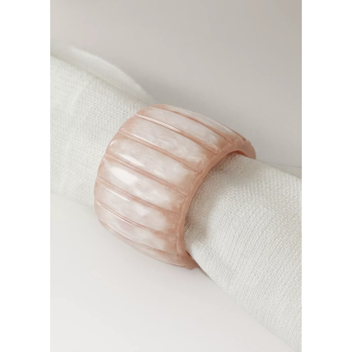 Rond de serviettes en résine, lot de 4 nude, MANGO HOME