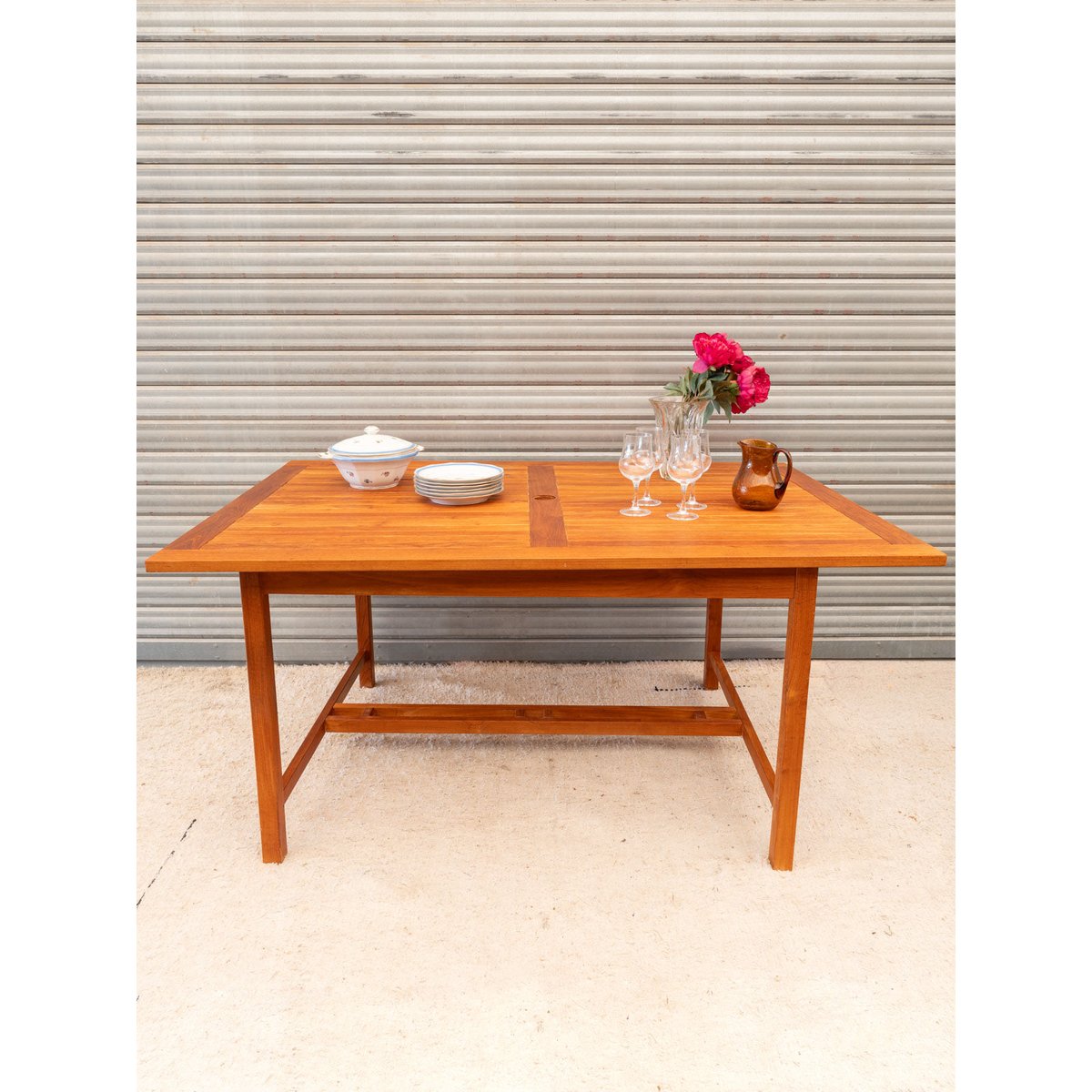 Table à manger en bois Romy N°1444 - Bon état bois clair, DEBONGOUT
