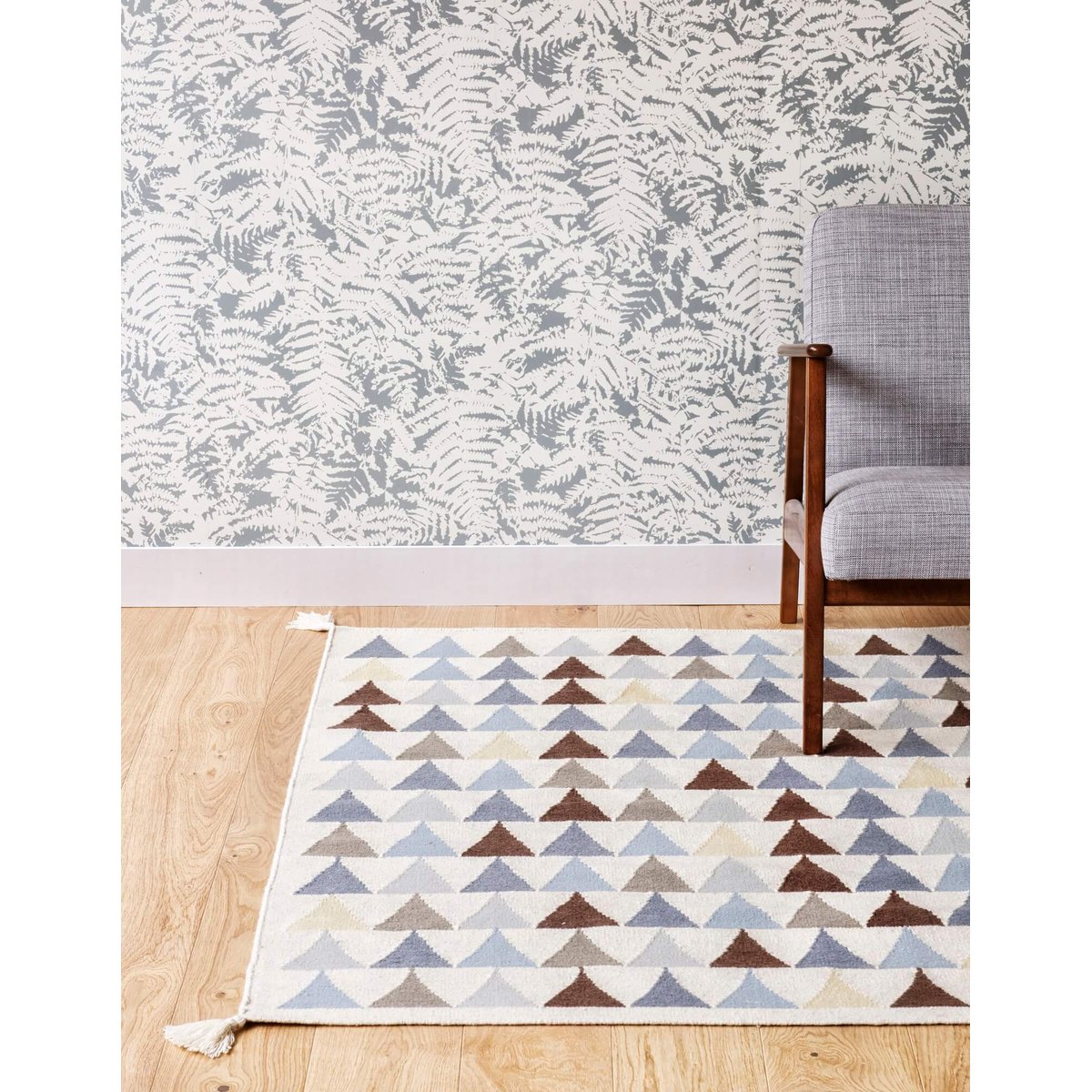 Tapis enfant en laine TRIANGLES bleu naturel, AFK LIVING